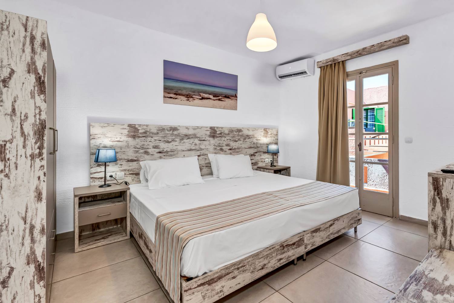 Evina suite 4 pax. 2