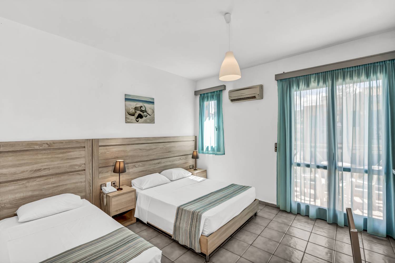 Marilisa-hotel-Dbl-or-Triple-room-GV-3