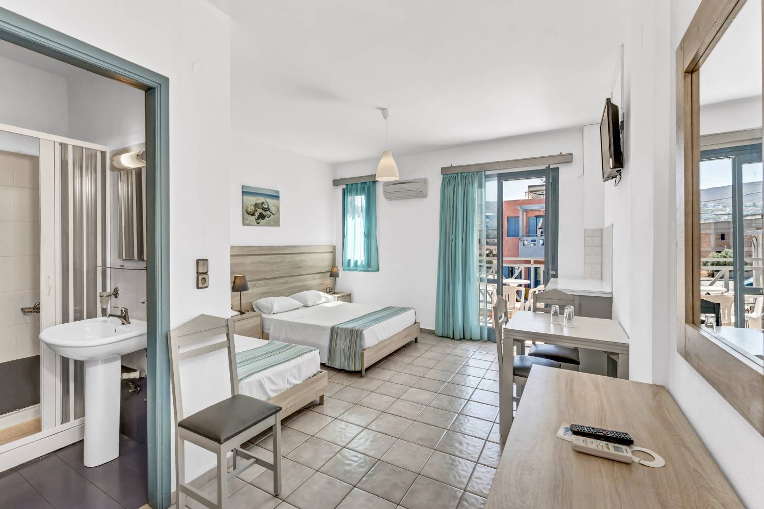 Marilisa-hotel-Dbl-or-Triple-room-GV1