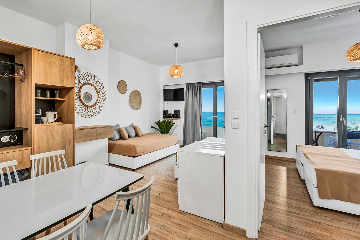 Sunset-junior-suite-5