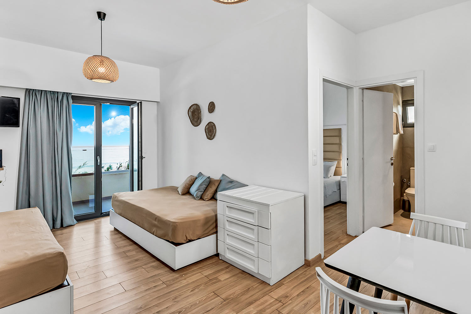 Sunset-junior-suite-6